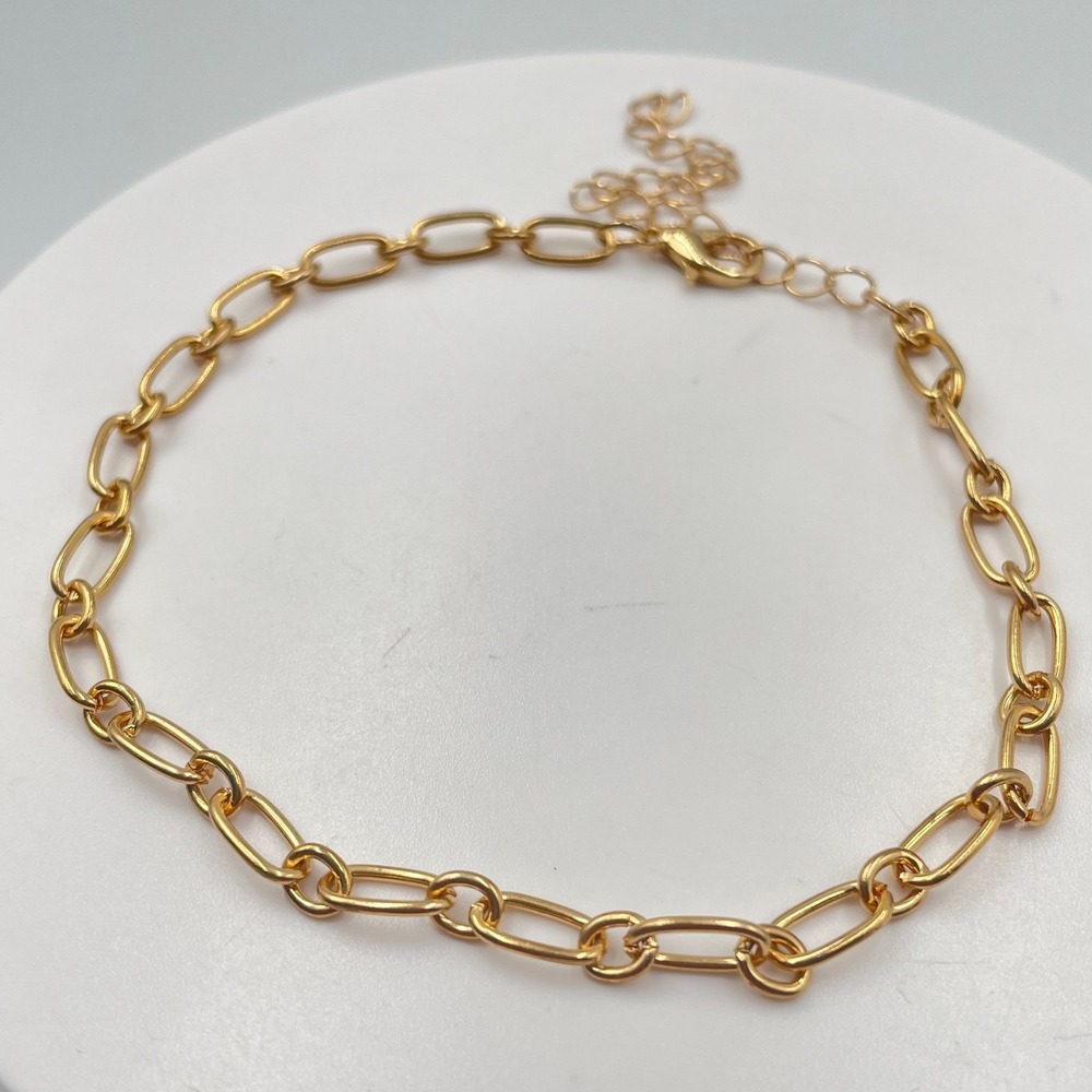 VIntage Modern Minimalist Gold Tone Paperclip Oval Link Chain Anklet Bracelet